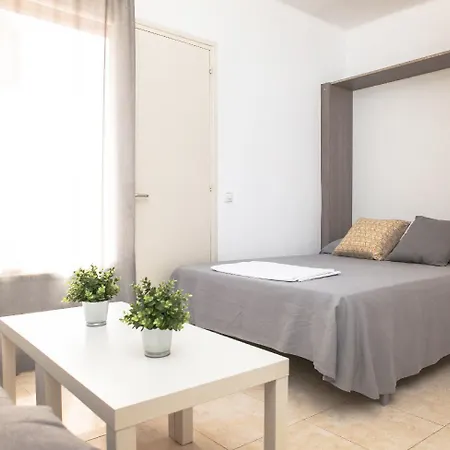 Rv Benelux * Castell-Platja d’Aro